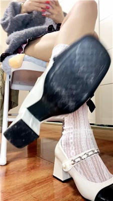 【姜琦琦】玛丽珍辱妻乳母    260418-19BP