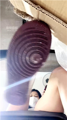 【Cat】空军白袜裸足释放    260421-2BP