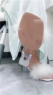 【依甜】羞辱穿女装的雌堕婊子    260428-3BP