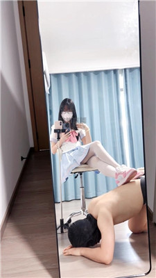 小歆sama3123